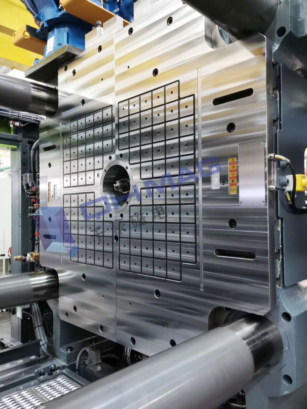 千豪注塑機快速換模系統(tǒng)磁力模板